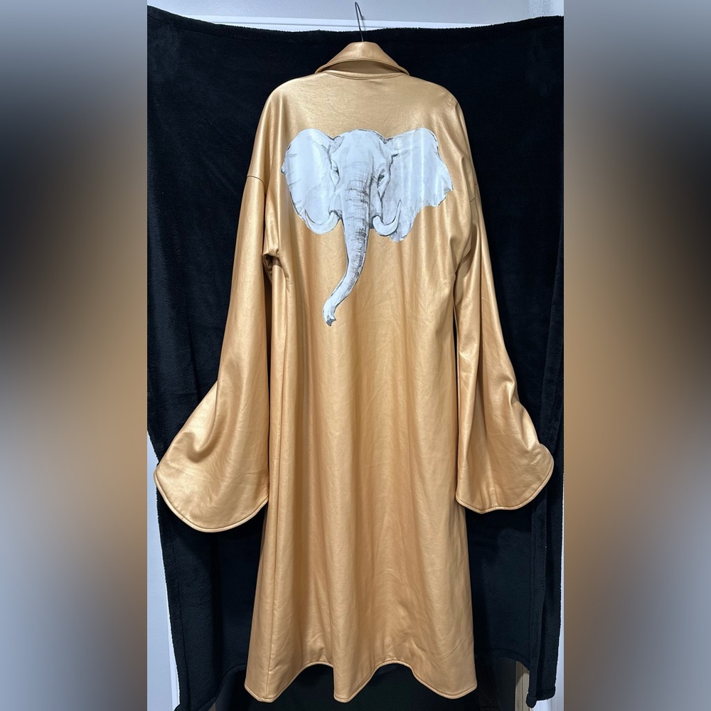 Rare Unique Vintage Sassy Jones Gold Cape Coat w/ Elephant Faux Leather Medium